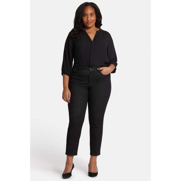 NYDJ Plus Stella Womens Stretch Denim Tapered Leg Jeans